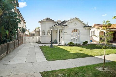 Photo of 8465 San Carlos Avenue, South Gate, CA 90280 (MLS # IG26048286)