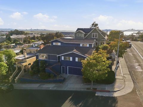 Photo of 902 Polk Street, Albany, CA 94706 (MLS # ML82043797)