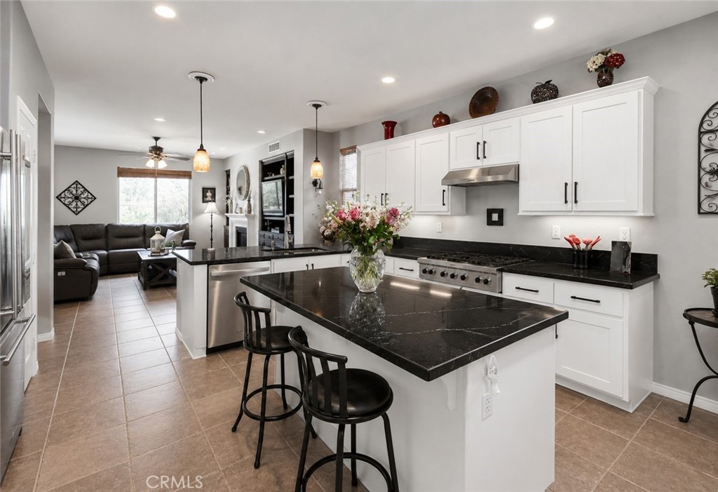 3294 Cashel