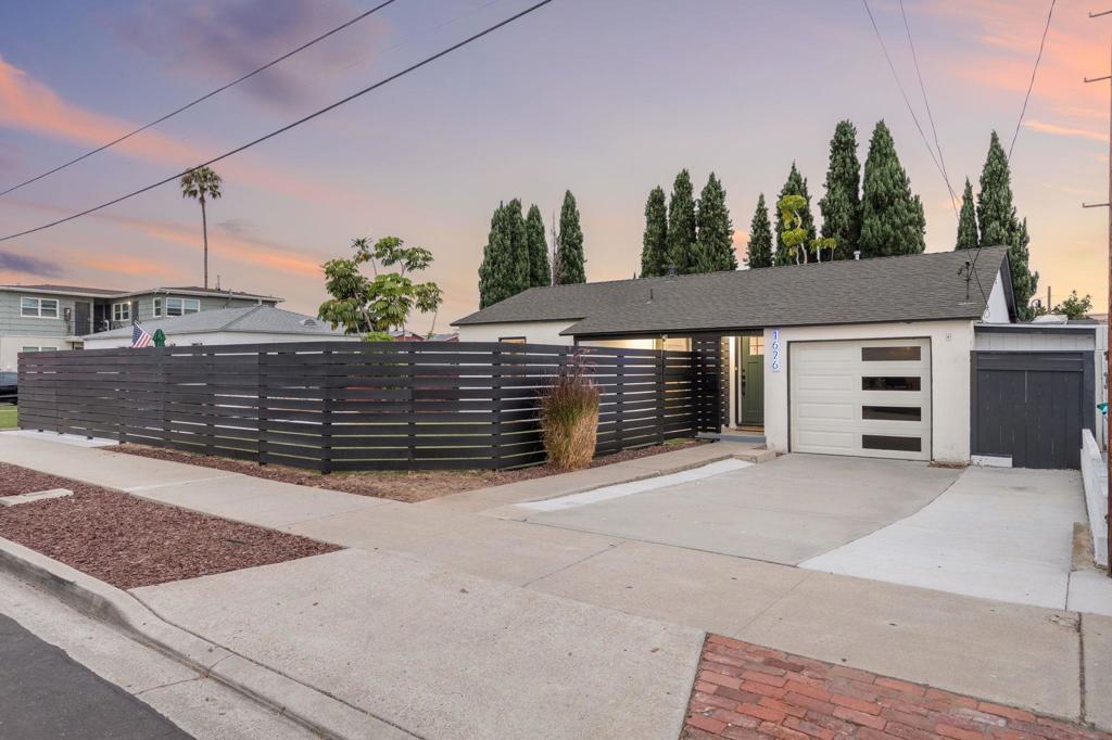 1626 Pacific Beach DR