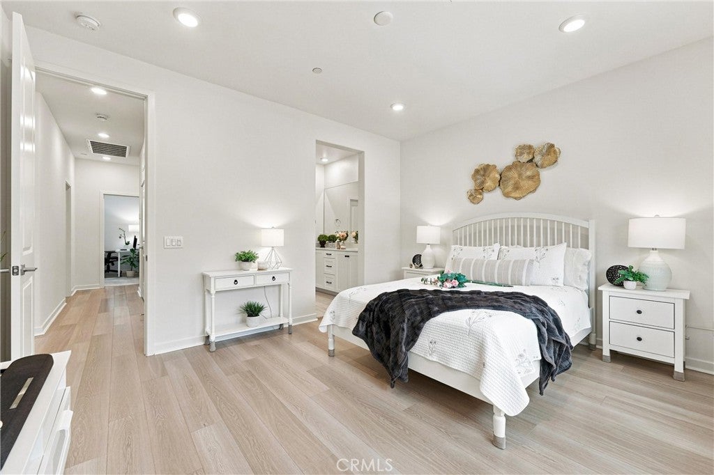 3945 Lavine Way 105