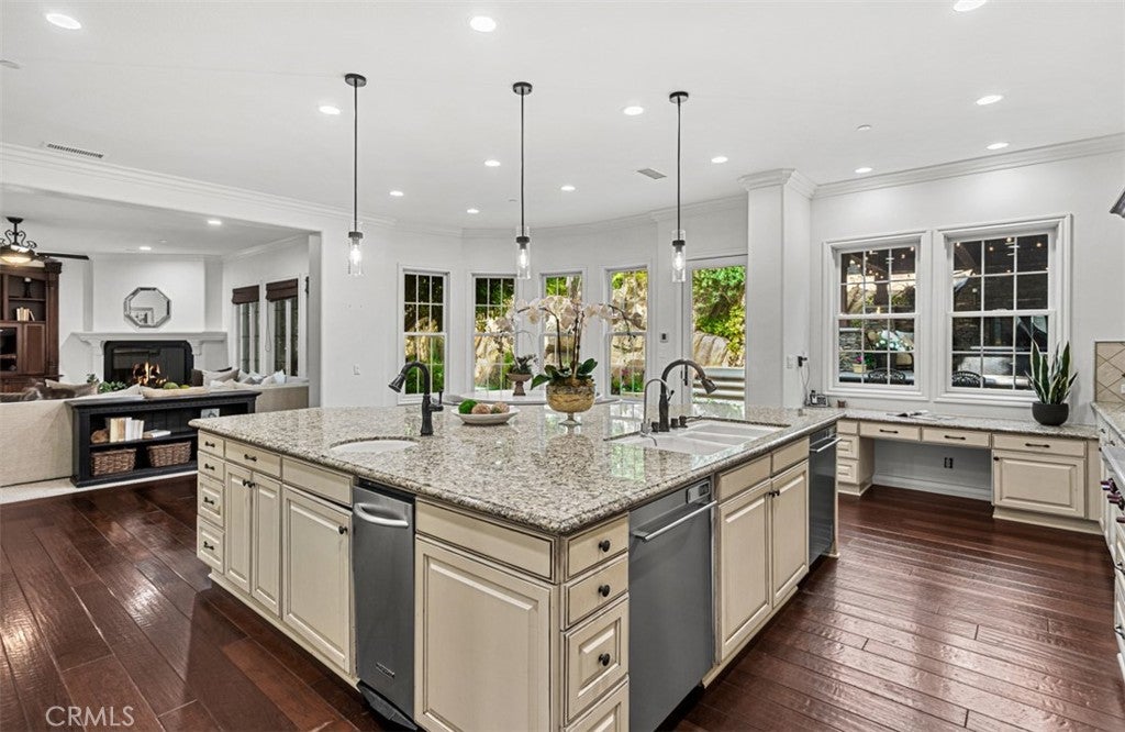 26012 Horseshoe Cr, Laguna Hills CA 92653 - Photo 23
