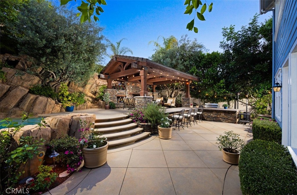 26012 Horseshoe Cr, Laguna Hills CA 92653 - Photo 56