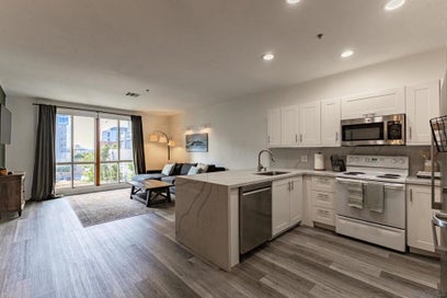 1501 Front St 302 San Diego CA 92101