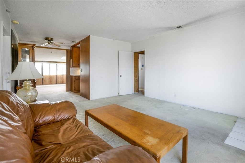 11325 San Pasqual ave