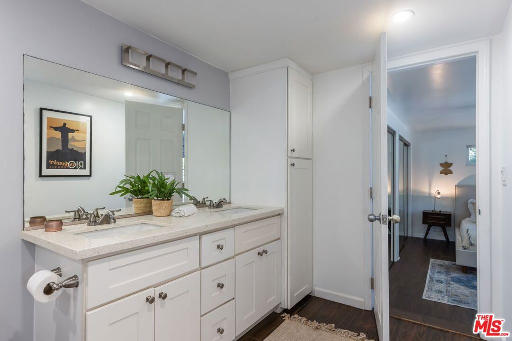 Lakewood City / Long Beach - Residential