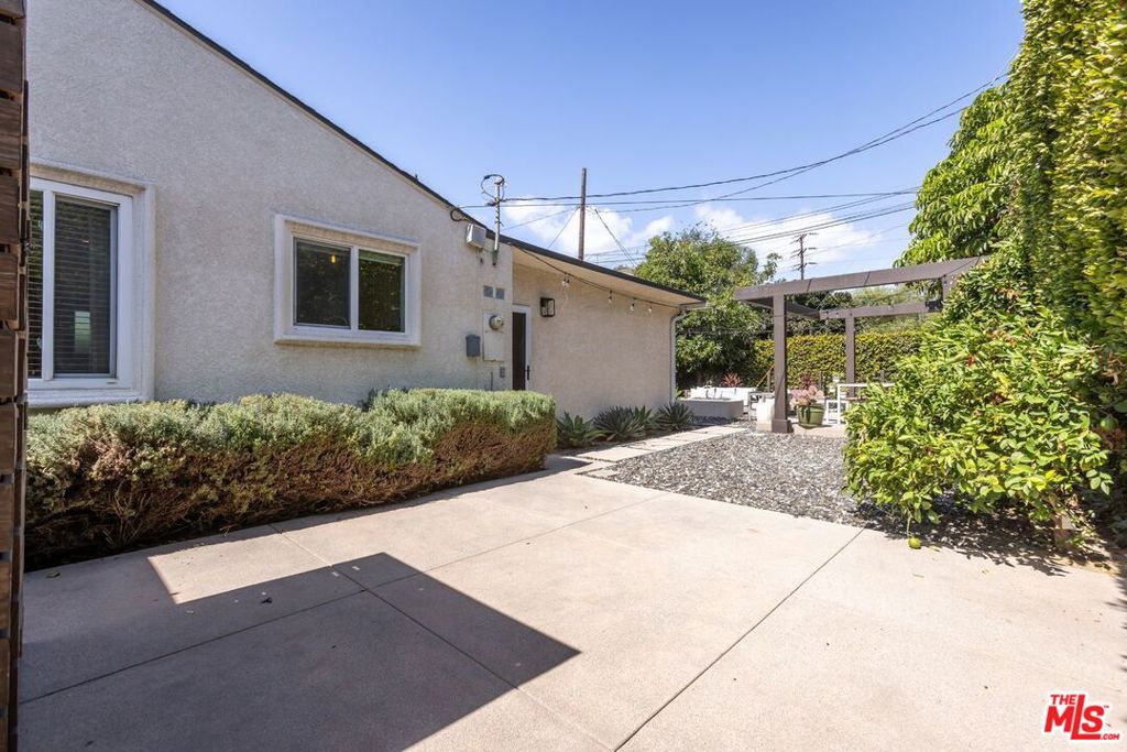 Lakewood City / Long Beach - Residential