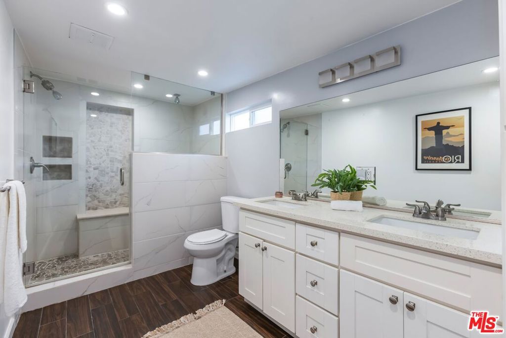 Lakewood City / Long Beach - Residential