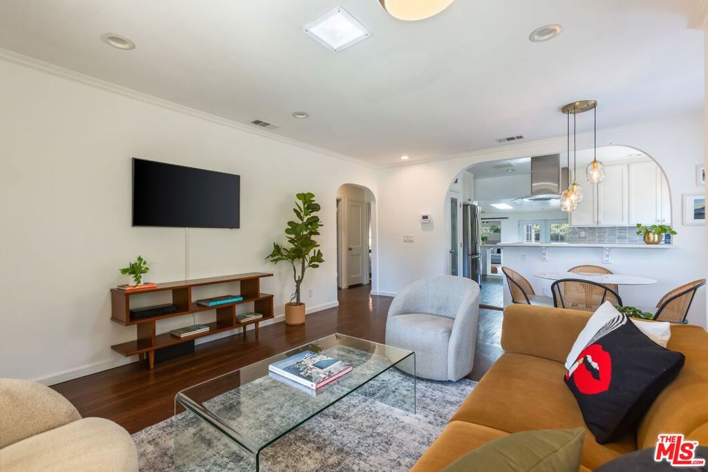 Lakewood City / Long Beach - Residential