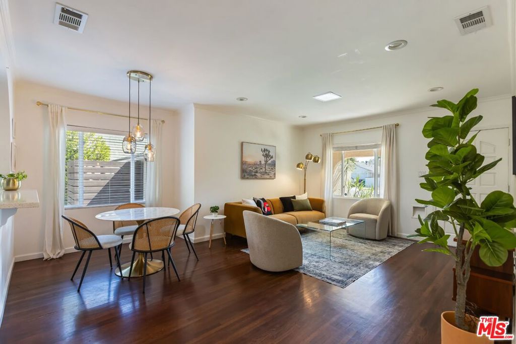 Lakewood City / Long Beach - Residential
