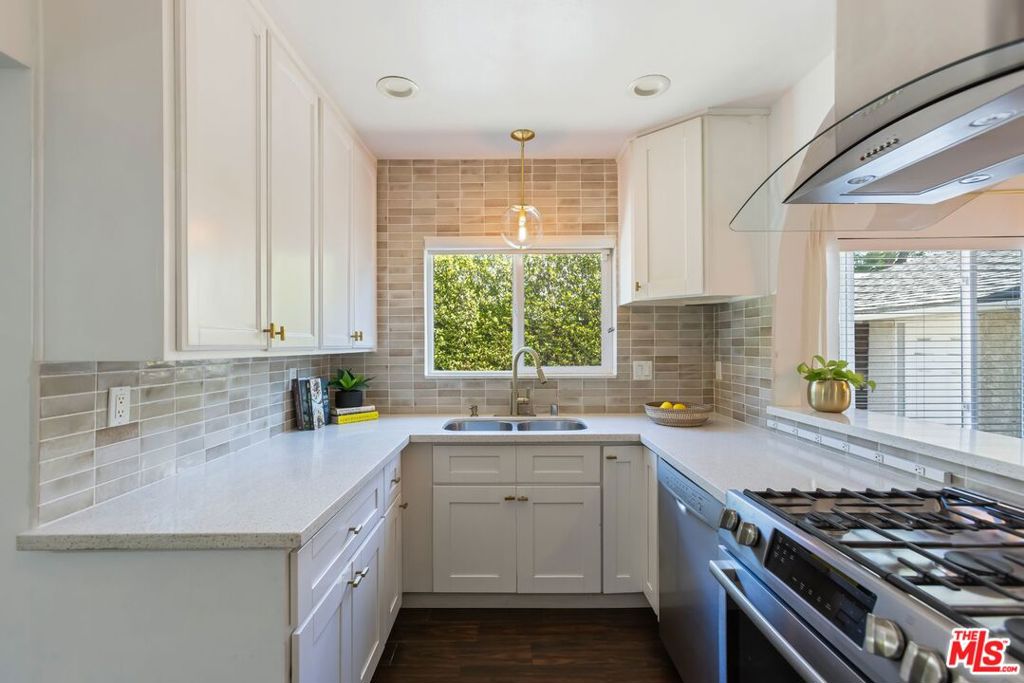 Lakewood City / Long Beach - Residential