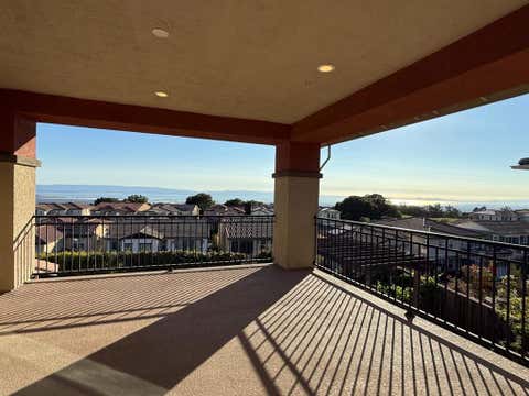 Photo of 7 Stirling Way, Hayward, CA 94542 (MLS # ML82055584)
