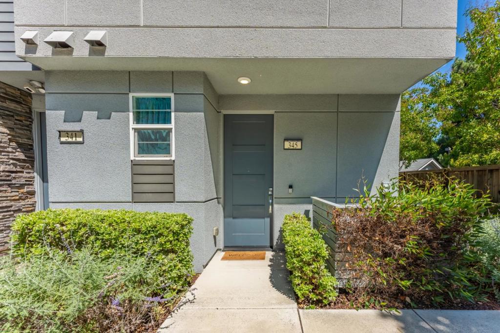 345 Rhythm Lane
