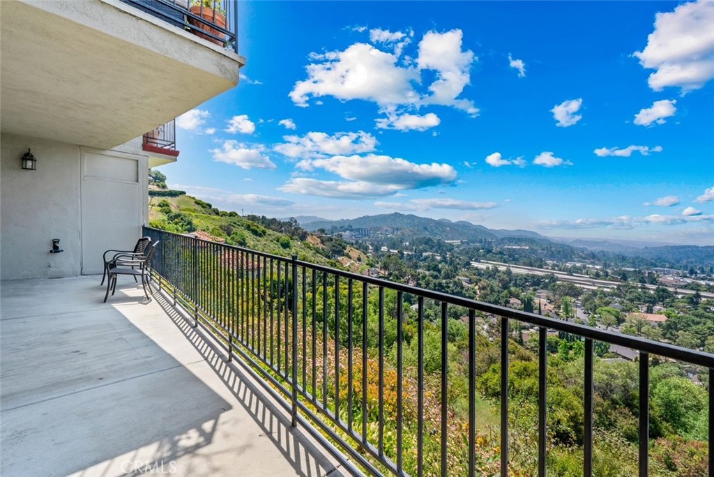 2102 La Canada Crest Drive B