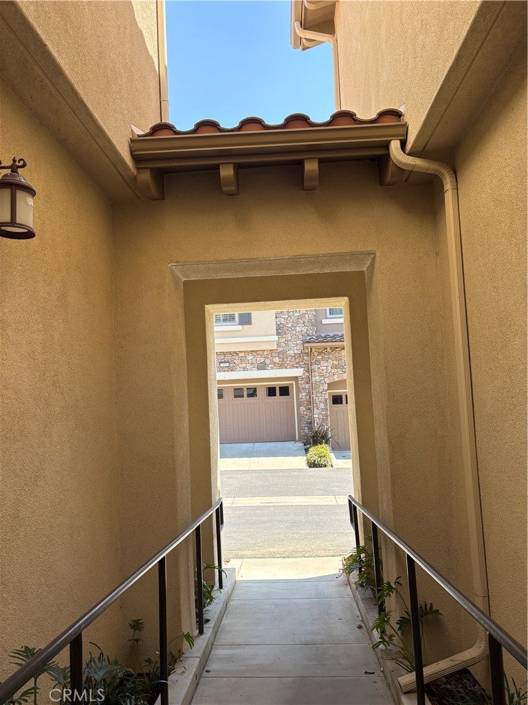 21917 Bella Vista