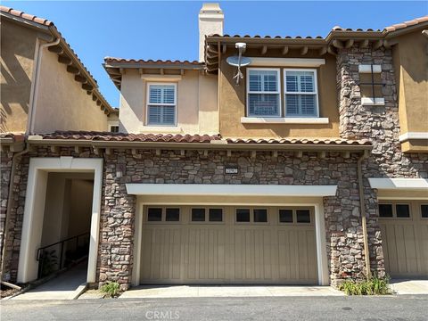 Photo of 21917 Bella Vista PL, Chatsworth, CA 91311 (MLS # TR26101803)