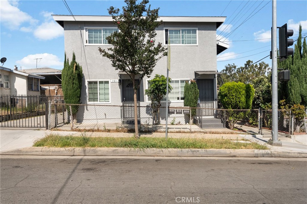 101 S Marianna Avenue