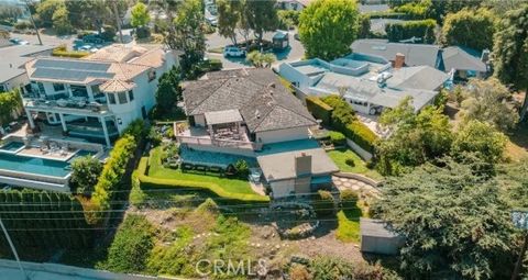 Photo of 730 Saint James Place, Newport Beach, CA 92663 (MLS # NP26123543)