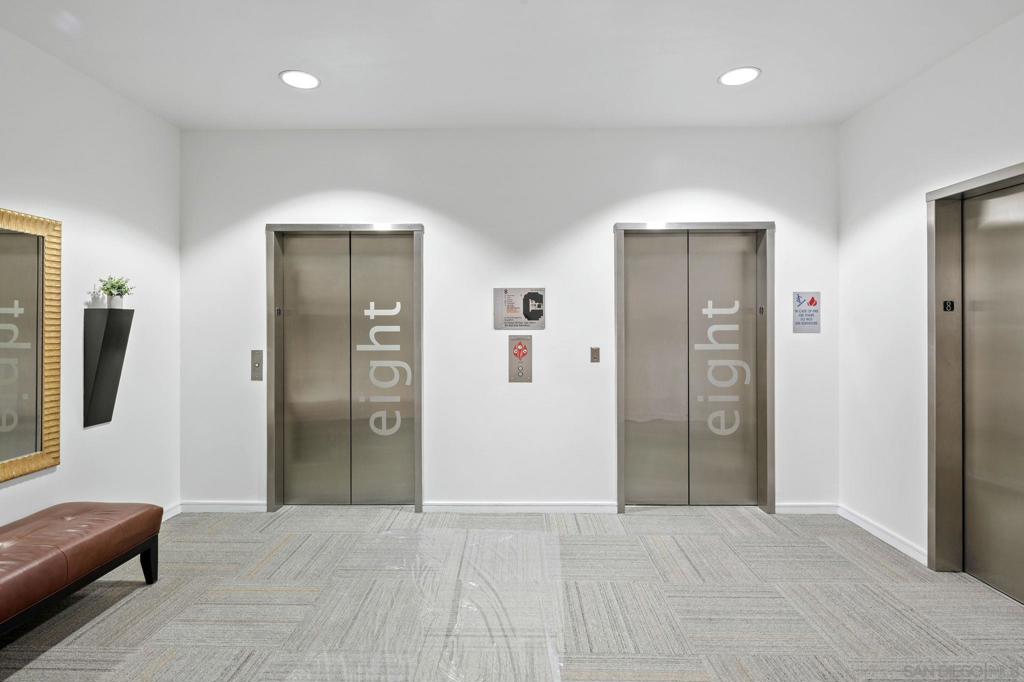 350 W Ash St 809