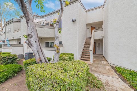7 Town And Country Road Phillips Ranch CA 91766