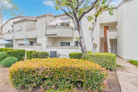 7 Town And Country Road Phillips Ranch CA 91766