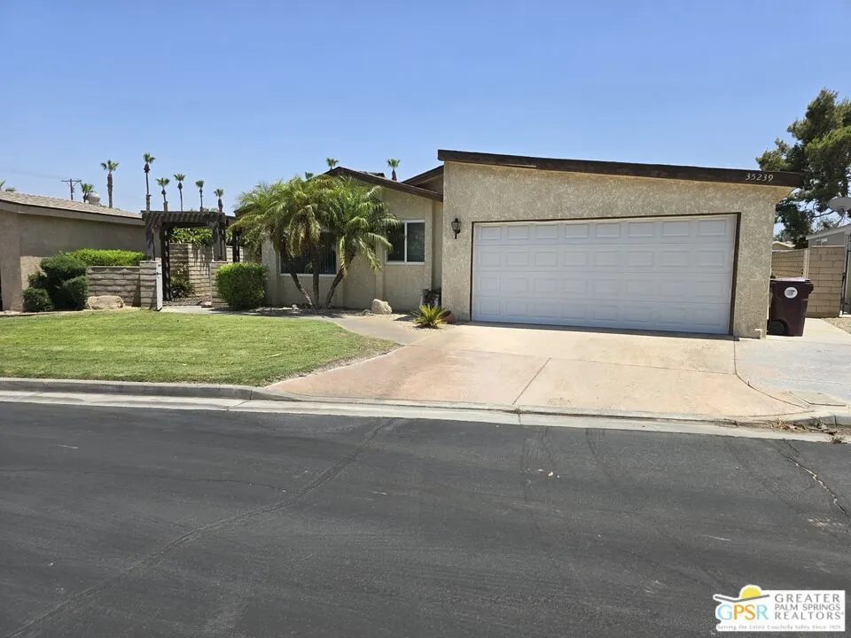 Thousand Palms, California 92276, United States, 3 Bedrooms Bedrooms, ,2 BathroomsBathrooms,Residential,Active,161724 Thousand Palms, California 92276, United States, 3 Bedrooms Bedrooms, ,2 BathroomsBathrooms,Residential,Active,161724