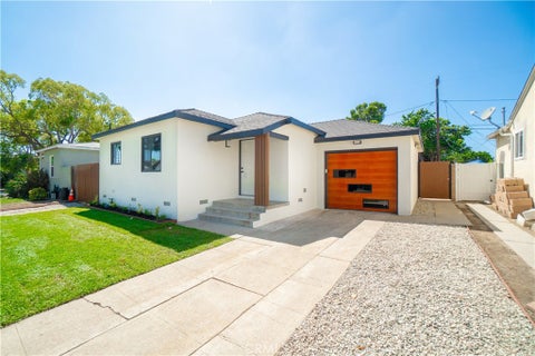 Photo of 17415 Falda Ave AVE, Torrance, CA 90504 (MLS # SB26198496)