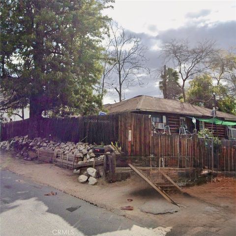 20931 Malaga Lake Elsinore CA 92530