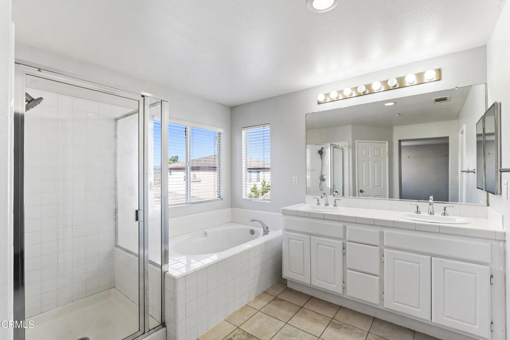 William Lyon Homes 1 - 522801 - Residential