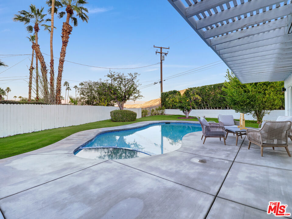 Cathedral City Cove - Residential