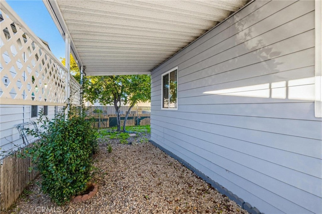 1212 H Street 21
