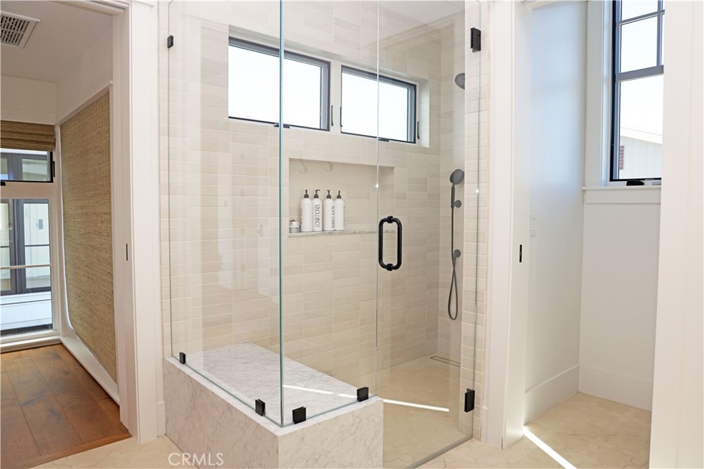 Newport Heights (NEWH) - Residential Lease