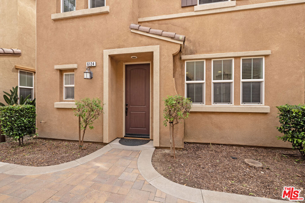 6124 Snapdragon Street