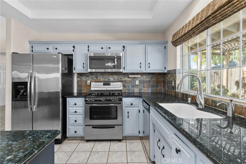 Taft, California 93268, United States, 4 Bedrooms Bedrooms, ,2 BathroomsBathrooms,Residential,Active,195808