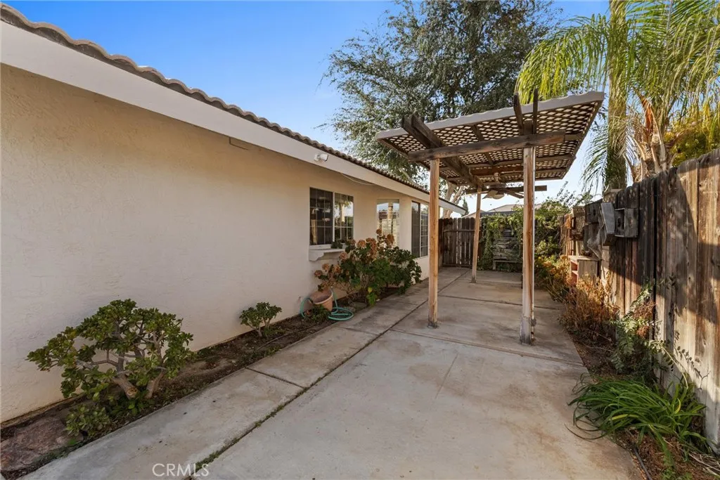 Taft, California 93268, United States, 4 Bedrooms Bedrooms, ,2 BathroomsBathrooms,Residential,Active,195808