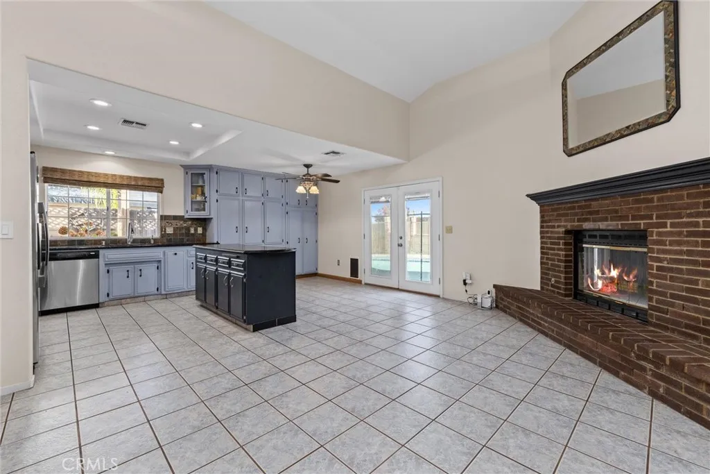 Taft, California 93268, United States, 4 Bedrooms Bedrooms, ,2 BathroomsBathrooms,Residential,Active,195808