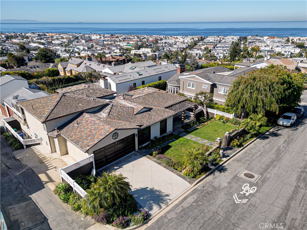 812 8th Street
