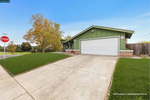 Photo of 938 Sandy Cove Dr Dr, Rodeo, CA 94572 (MLS # 41116841)