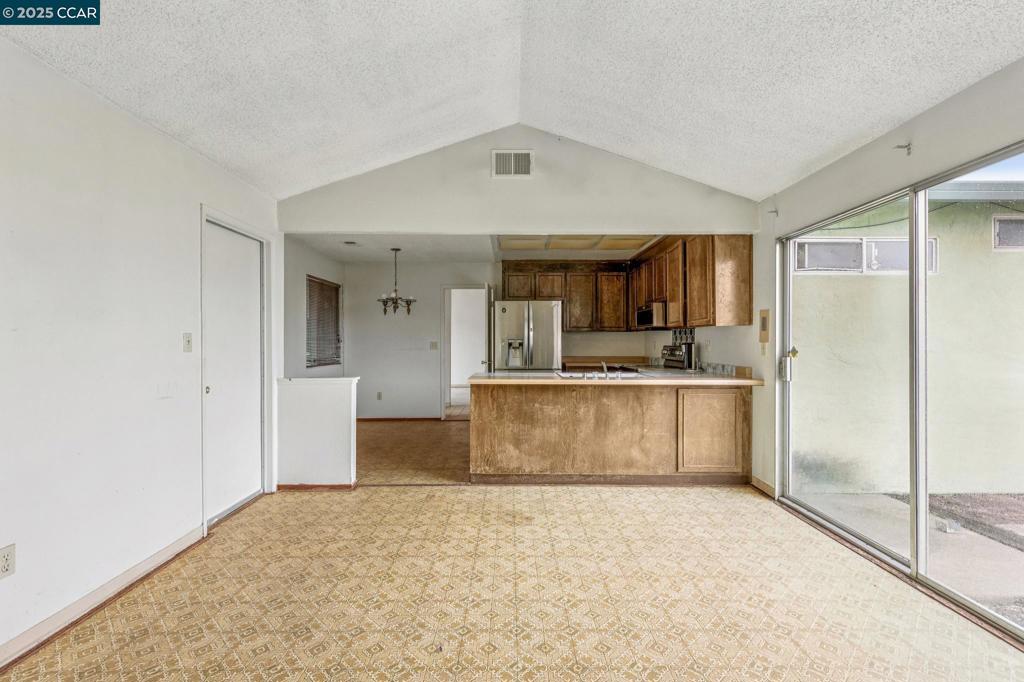 VIEWPOINTE - Residential