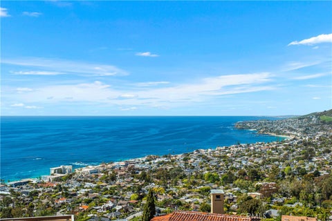 Photo of 2378 Crestview Drive, Laguna Beach, CA 92651 (MLS # LG26126953)