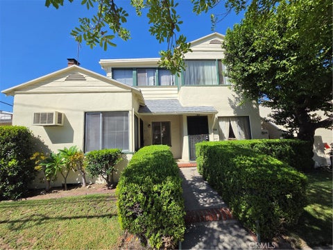 Photo of 519 S Columbus Avenue, Glendale, CA 91204 (MLS # SB26202709)