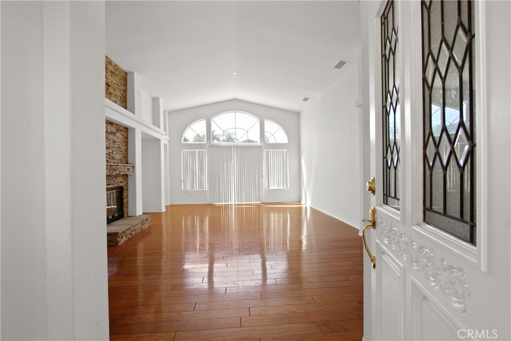17520 High Country Circle