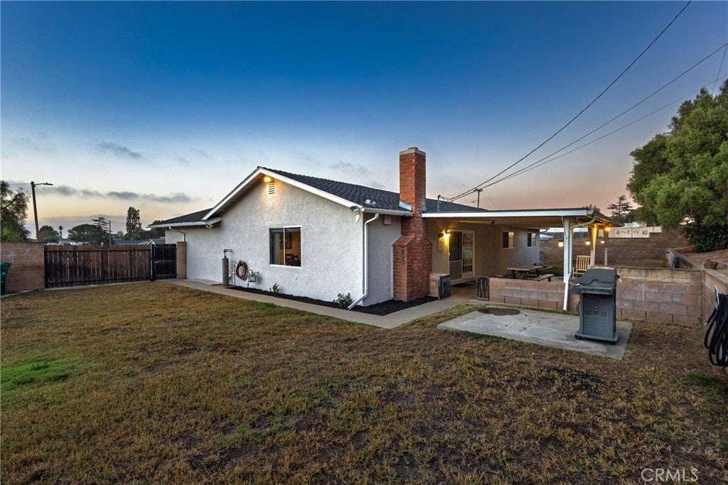 4976 Pleasant