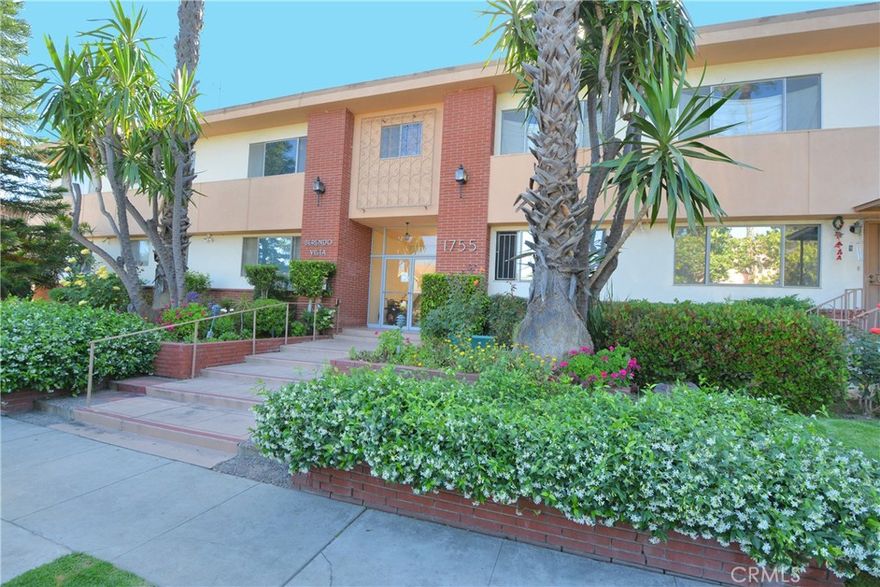 MUST GIVE 48-HOUR NOTICE TO SHOW -DO NOT DISTURB TENANT - DO NOT APPROACH TENANT WITHOUT PROPER AUTHORIZATION 

Los Feliz Stunner – FRONT UPSTAIRS LOCATION.  Extra Large 1-Bed (Easily 2!) – Only $600,000! Grand patio space! 

Opportunity Knocks in one of LA’s most iconic neighborhoods! This oversized 1-bedroom, 1-bath condo in a quiet, vintage-chic building offers the space and flexibility to live large - or easily convert to a 2-bedroom setup. 

Highlights You’ll Love: Expansive floor plan with room to grow. EXCELLENT NATURAL LIGHT. 

SUPER Large vintage kitchen—KITCHEN CABINETS ARE GREAT MID CENTURY - MODERN OG WOOD - NEED SOME TLC full of charm and functionality Serene, well-maintained building tucked away in the heart of the city. 

Prime Los Feliz location. Surrounded by LA’s best cafes, culture, nightlife, and recreation. Just minutes to Silverlake, Echo Park, Larchmont Village and DTLA, Kaiser and Children's Hospitals, Griffith and Barnsdall Parks.  Incredible value at just $600,000 in one of LA’s most in-demand neighborhoods!

Whether you’re a first-time buyer, savvy investor, or city-lover craving space and style - this is your moment.

Act fast - Los Feliz deals like this don’t sit long! With just a little TLC and elbow grease - this one is great!