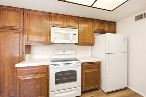 Tiny photo for 40211 Village 40, Camarillo, CA 93012 (MLS # SR26230907)