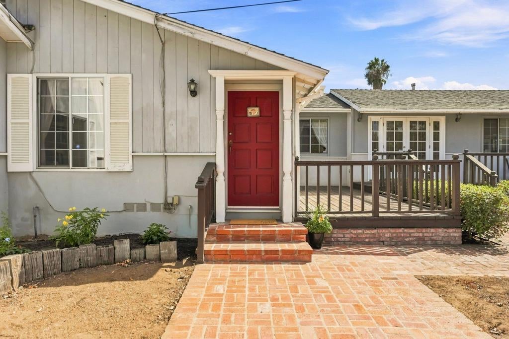 1045 Warmlands Avenue