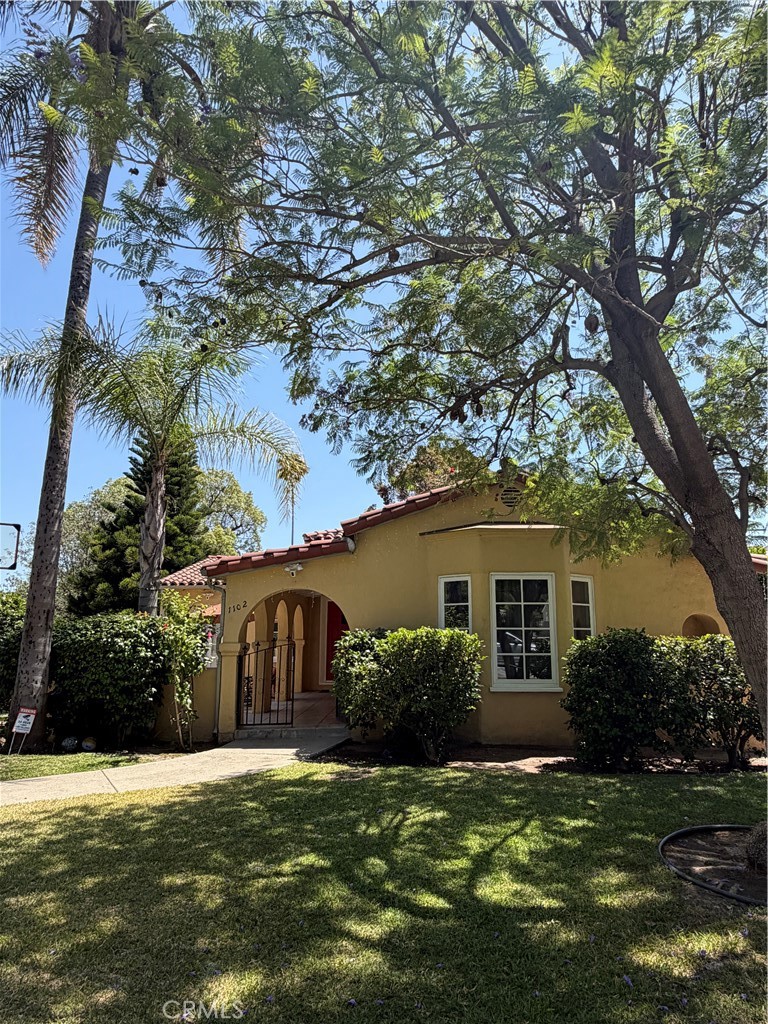 1102 Olmsted Drive