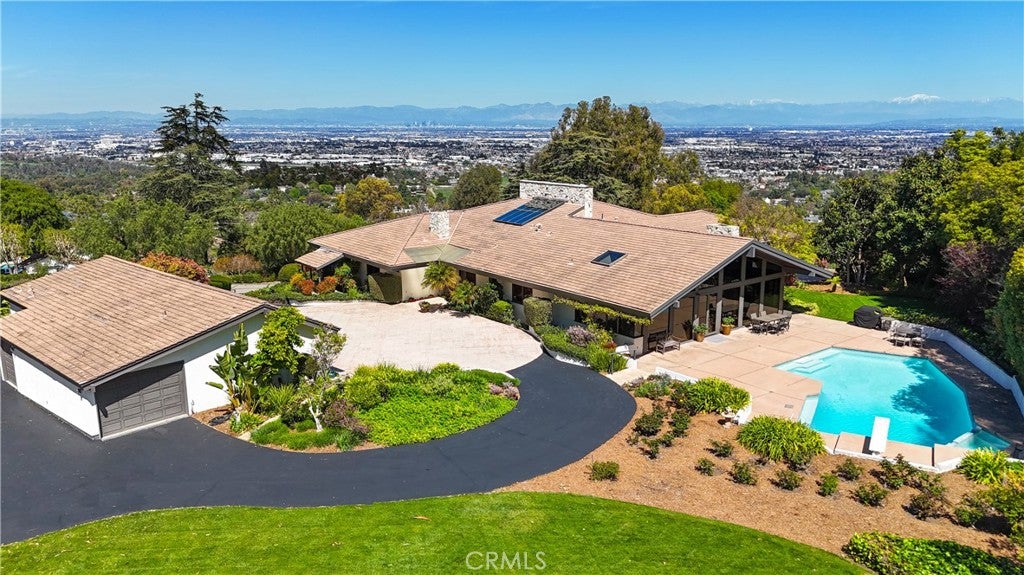 57 Saddleback