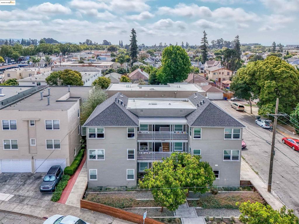 BELLEVIEW GARDEN - Residential Income
