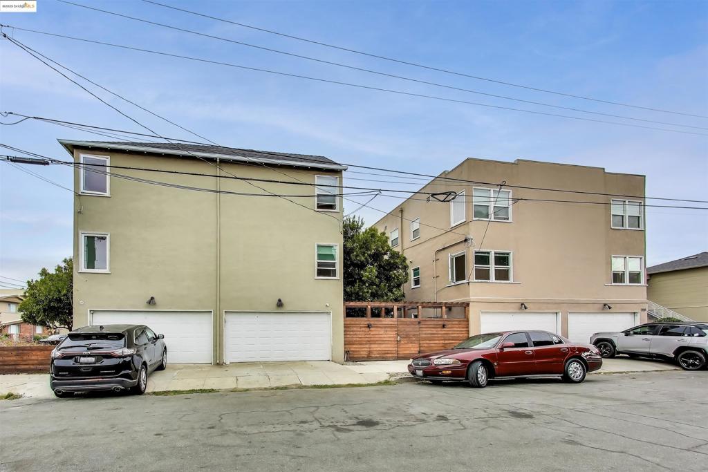 BELLEVIEW GARDEN - Residential Income